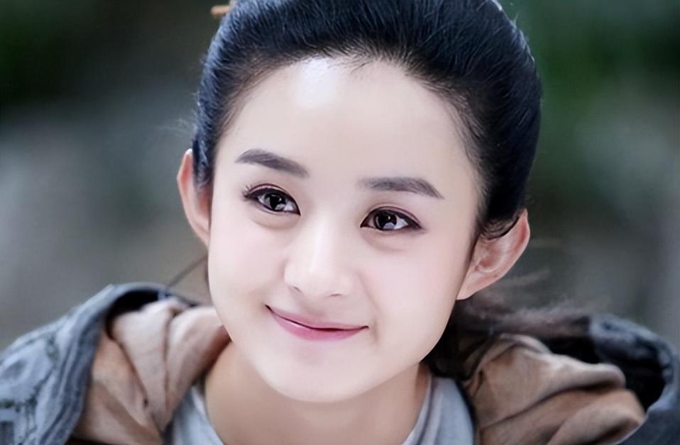 离婚3年后！37岁赵丽颖深夜发文，高调宣布喜讯，终于等到这一天